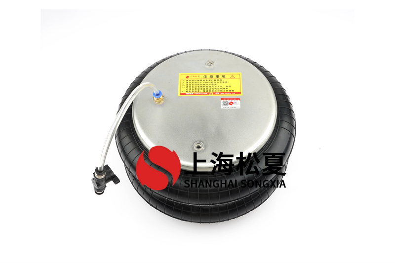 <a href='http://www.43u8.cn/' target='_blank'><u>空气弹簧</u></a>的杠杆比